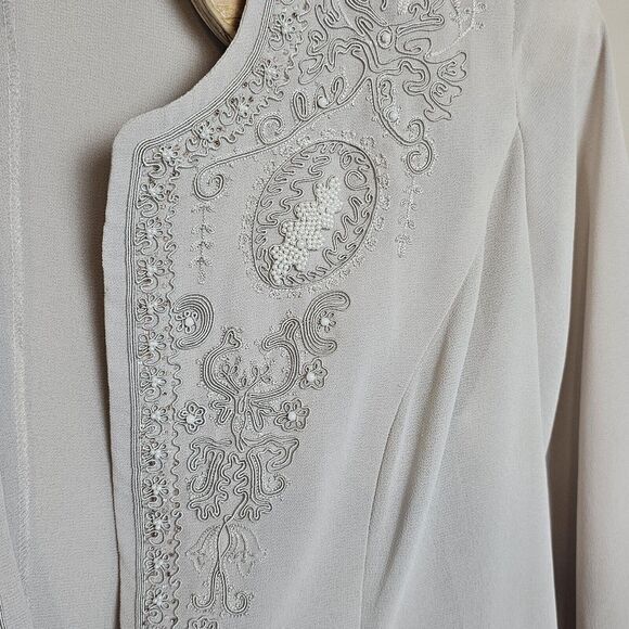 R&M RICHARDS Women’s 20WP Petite Suit Jacket Beige Sheer Beaded Grandma Work - Picture 2 of 11